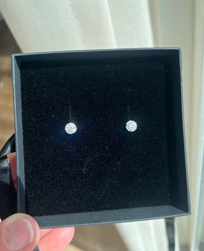 14k guldørering med diamanter og moissanite