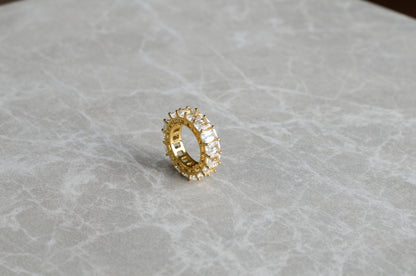 Cocktail Eternity ring