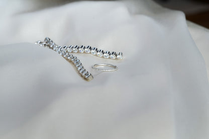 Petit Eternity ring