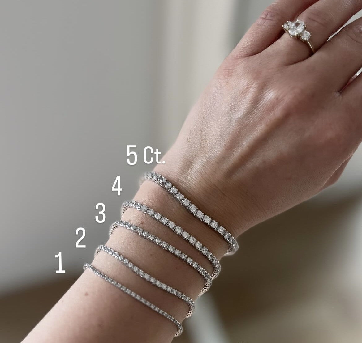 Tennisarmbånd i 14 karat guld med 1–5ct diamanter